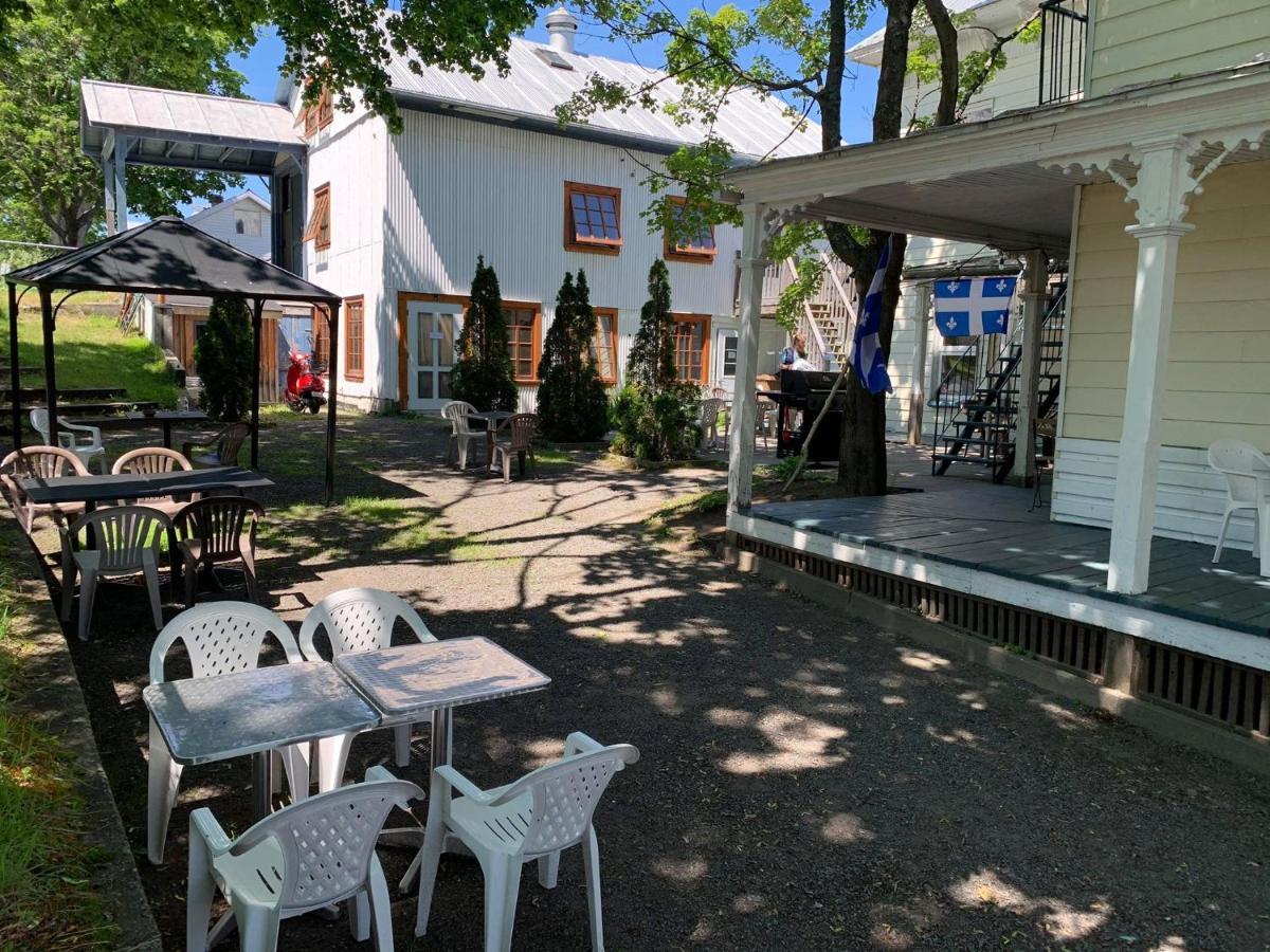 Auberge Internationale De Rivière-du-Loup Exterior foto